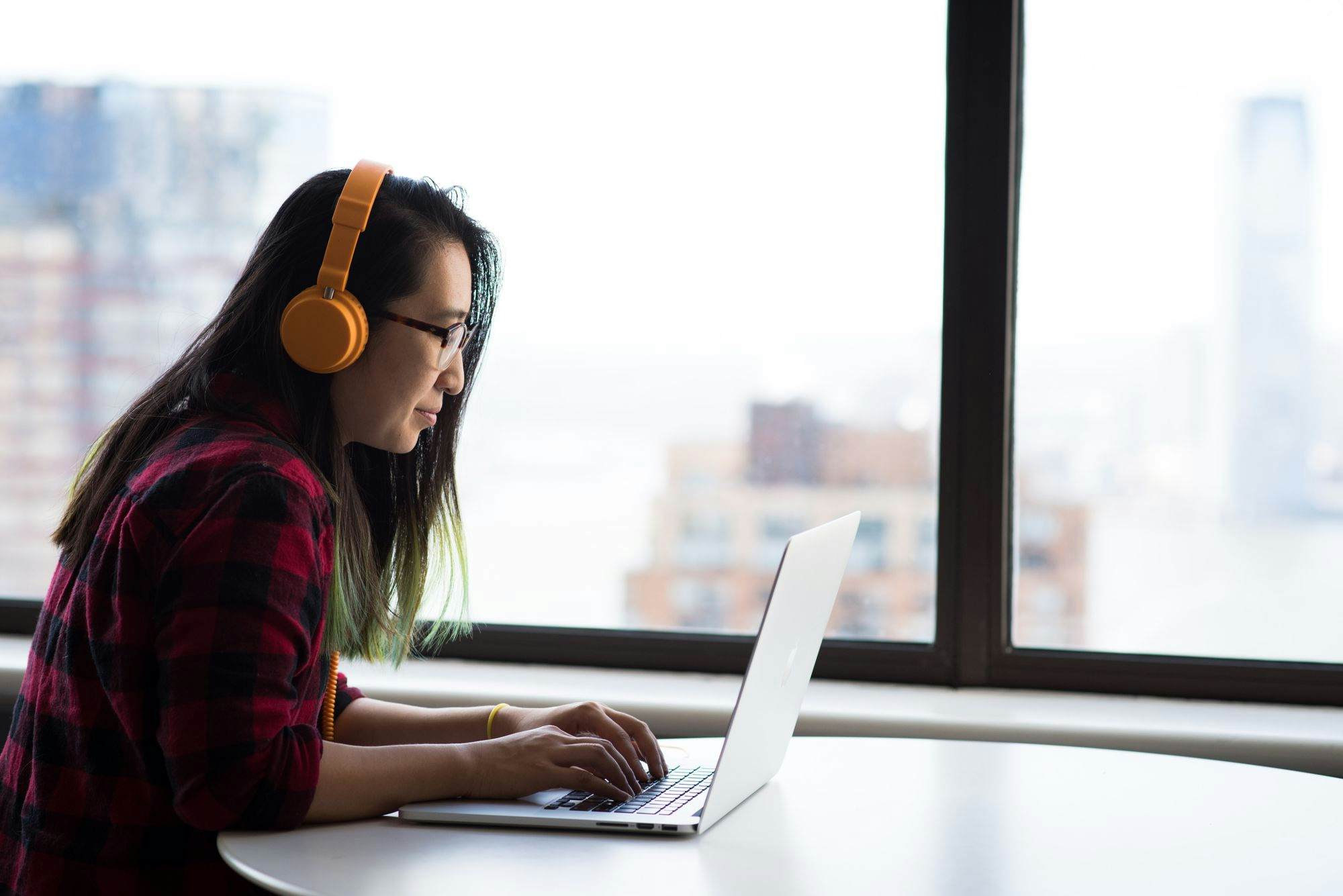 woman on laptop