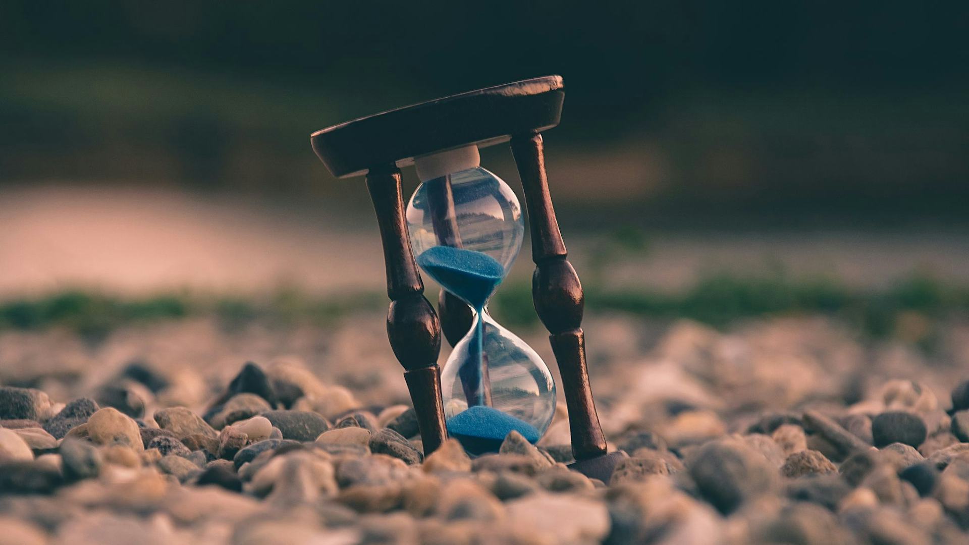 egg timer in sand