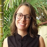 Author Meg Strahle profile image