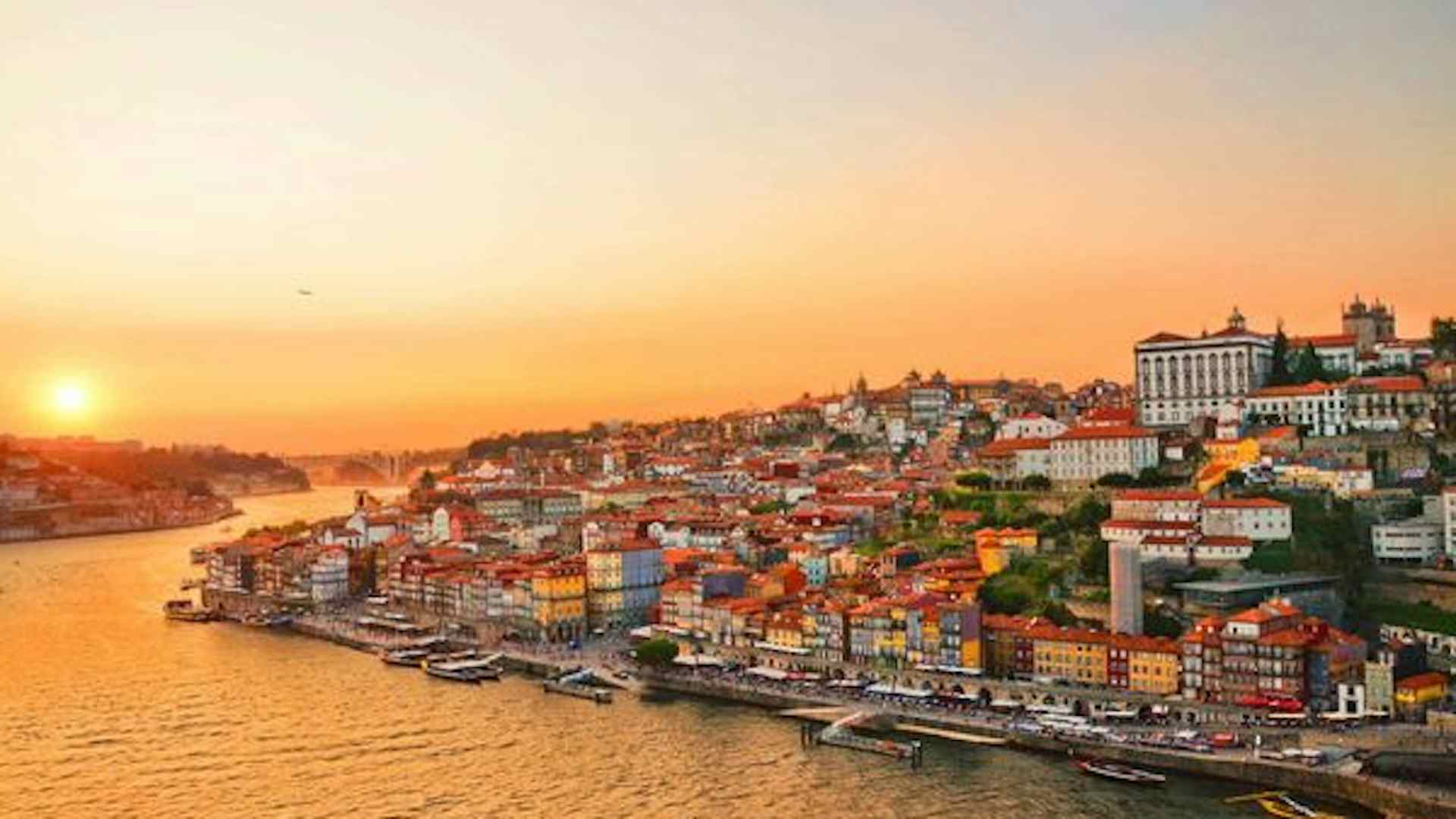 February's International Destination Of The Month: Porto