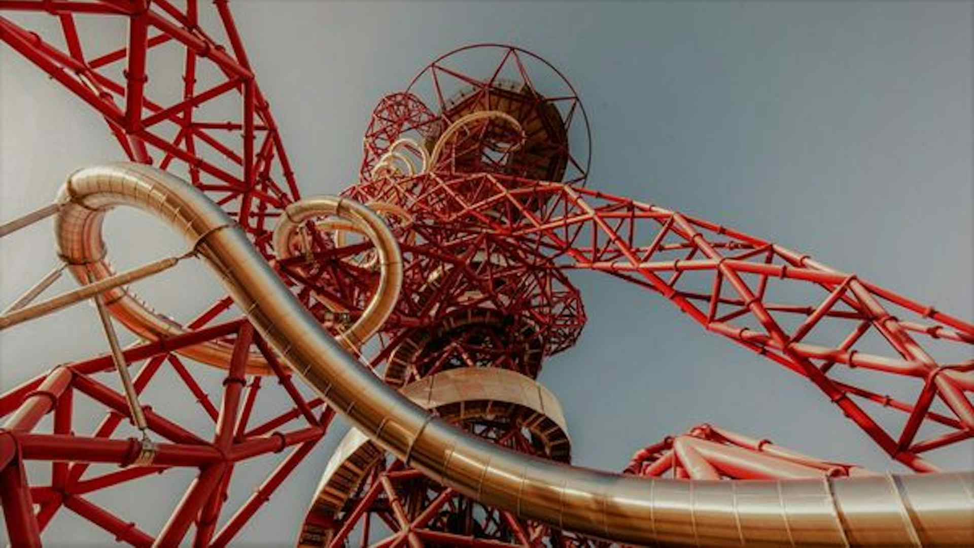 Dreamy Sunsets and Sparkling Skylines: Seasonal Parties at ArcelorMittal Orbit