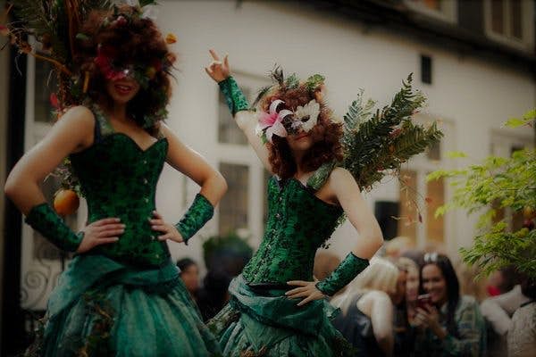 How To Throw An Amazing Party Hire Space